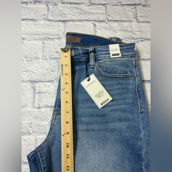 NWT Judy Blue High Waist Denim Jeans Shorts. Frayed edge. Stretch. Size XL. - Picture 8 of 9